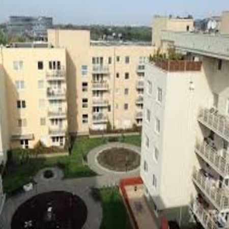 Miasteczko Orange P&O Service Apartments Varsovie Extérieur photo