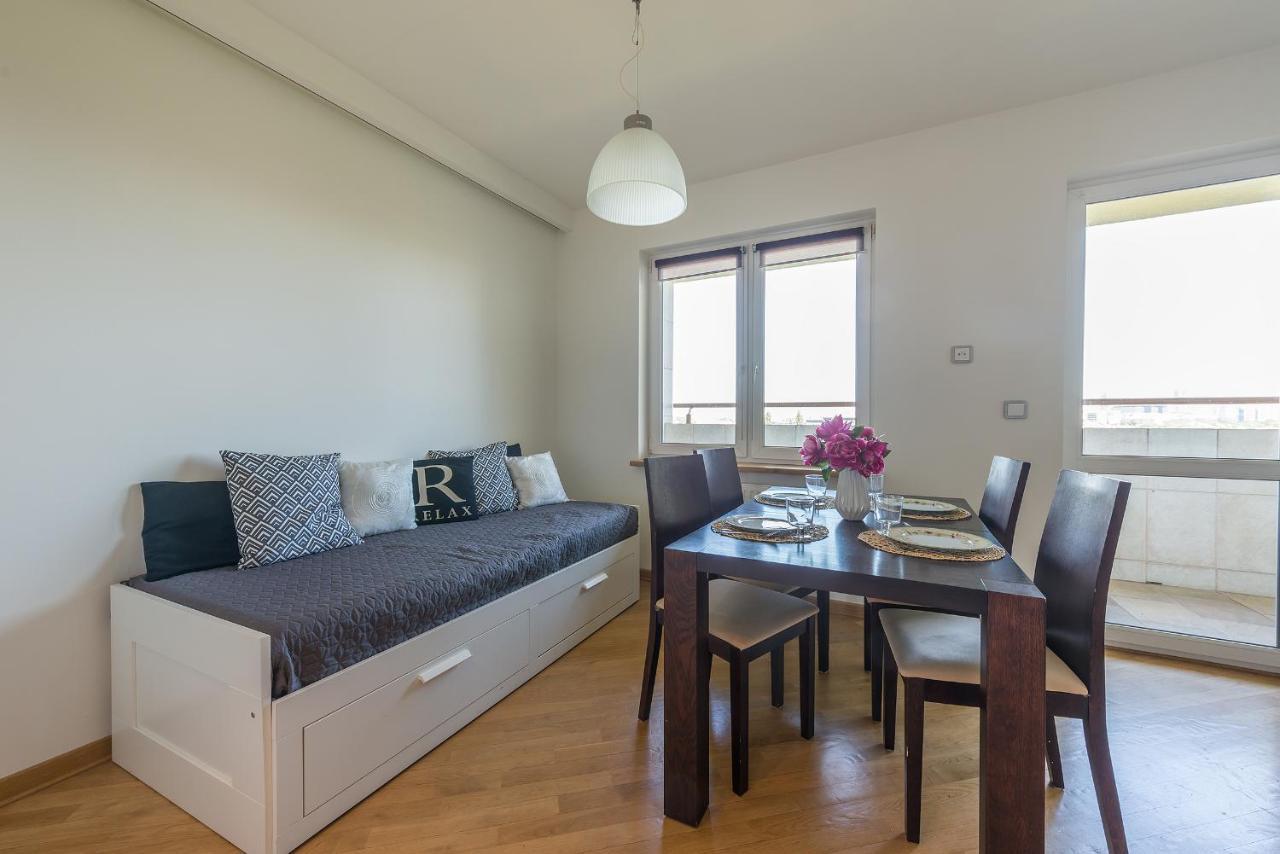 Miasteczko Orange P&O Service Apartments Varsovie Extérieur photo