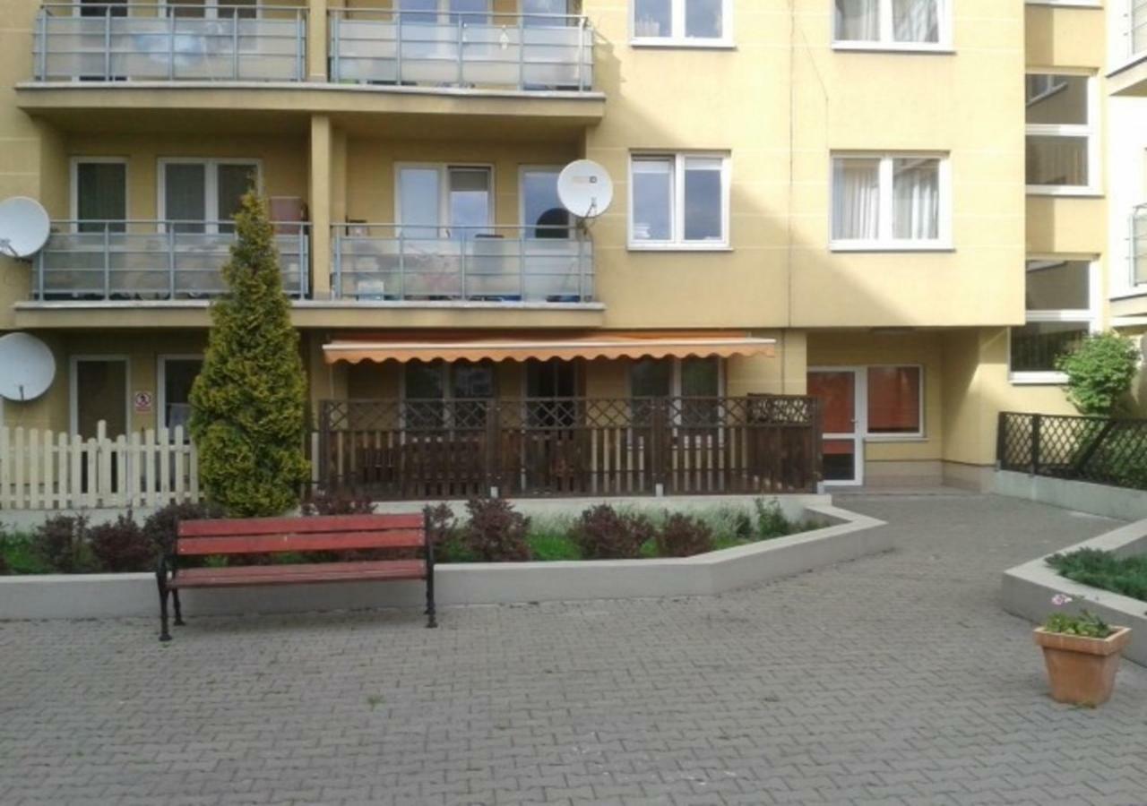 Miasteczko Orange P&O Service Apartments Varsovie Extérieur photo